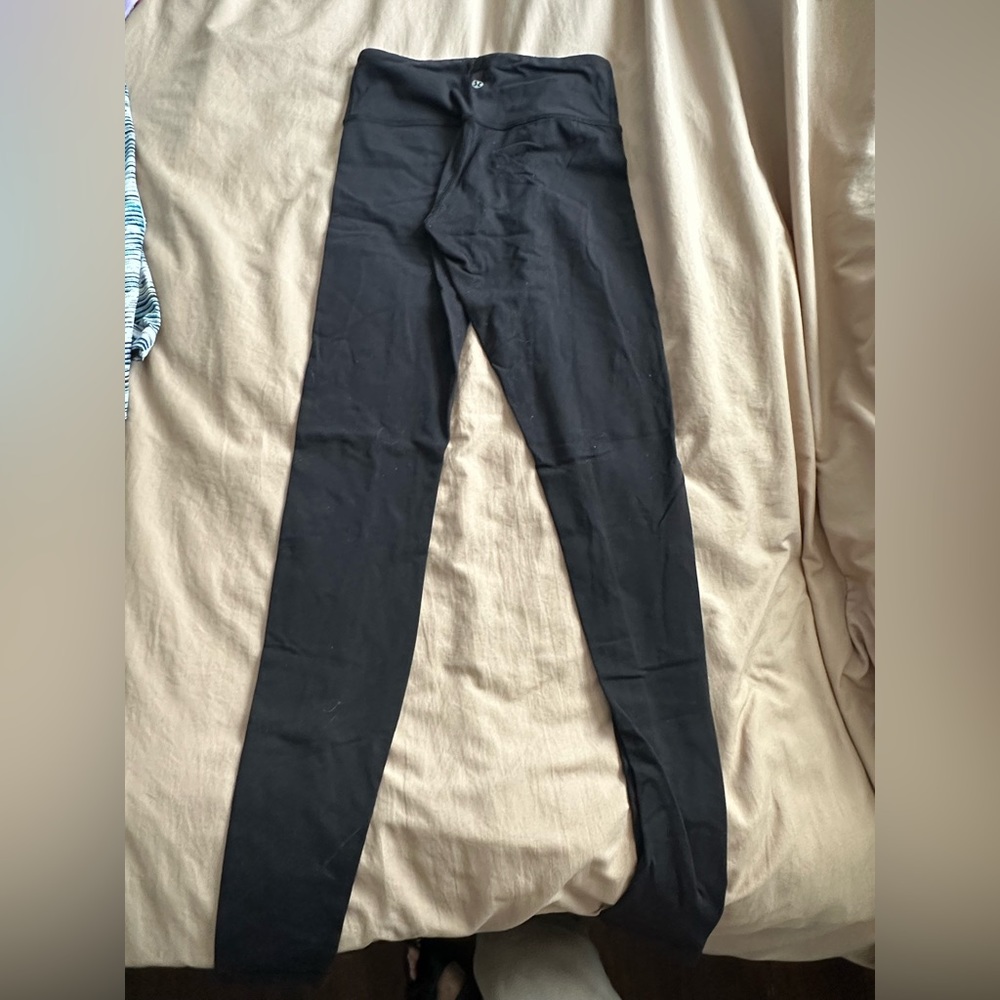 Black Lululemon Wunder Under